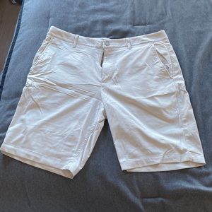 Bonobos Lightweight Golf Shorts